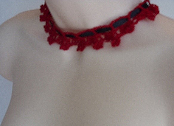 Red Collar 021
