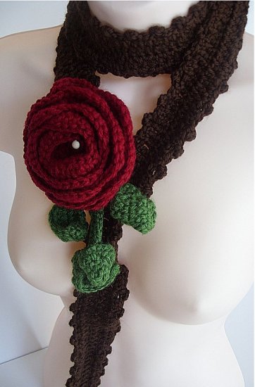 Brown and Red Rose Necklace 023
