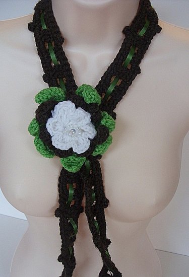 Brown Green Flower 029