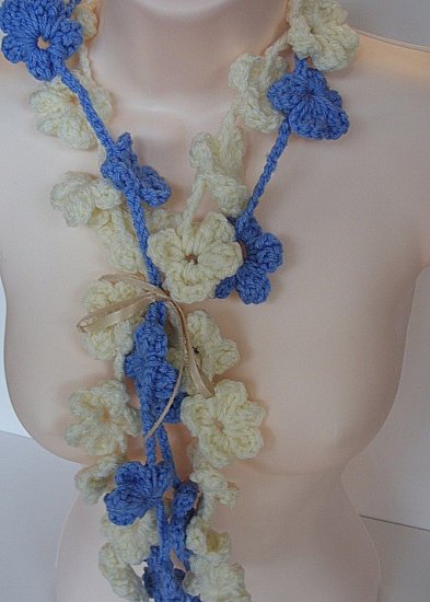 Blue and Cream Cascate 030