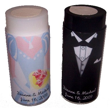 Wedding SALT AND PEPPER SHAKERS Bride and Groom PERSONALIZED wedding reception or brial shower
