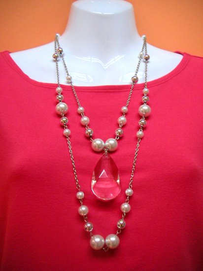 Teardrop Pearl Necklace