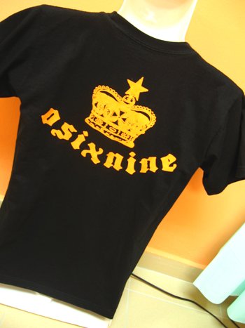 Kuzizumoo Collection : OSIXNINE Logo Black Tshirt