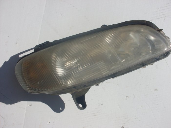 Cadillac Catera Front Headlight Head Light R Used OEM 1997 1998 1999 2000 2001