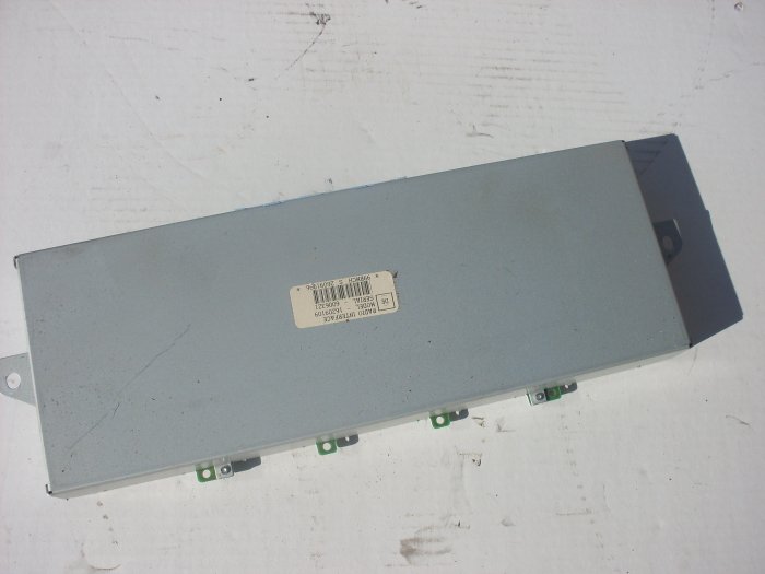 Cadillac Catera Bose Stereo Module Used OEM 1997 1998 1999 2000 2001