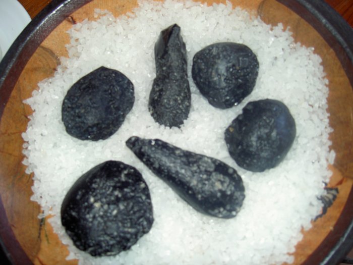 Tektite - for wisdom, deep grounding and lucid dreaming