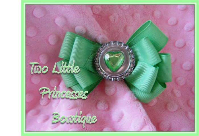 Minty Heart Bow