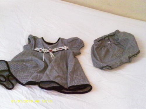 2 pcs Girl dress with bottoms by Ashley Ann LS 6/9 mos.