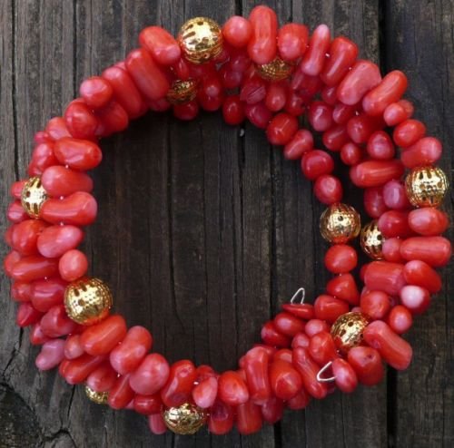 Memory wire Bracelet coral & gold filled beads