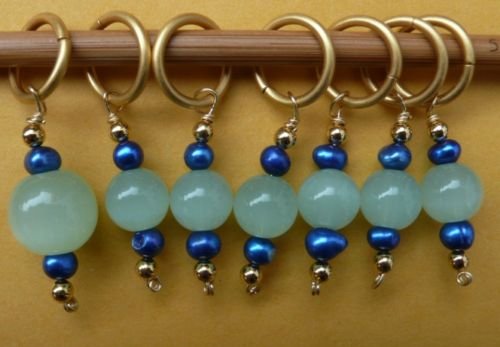 Stitch marker, knitting 6+1 glass & pearl, green blue