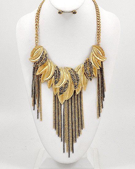 necklace
