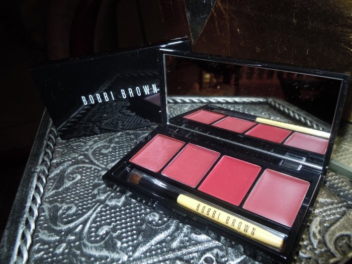 Bobbi Brown Lip Basic Palette w/ brush