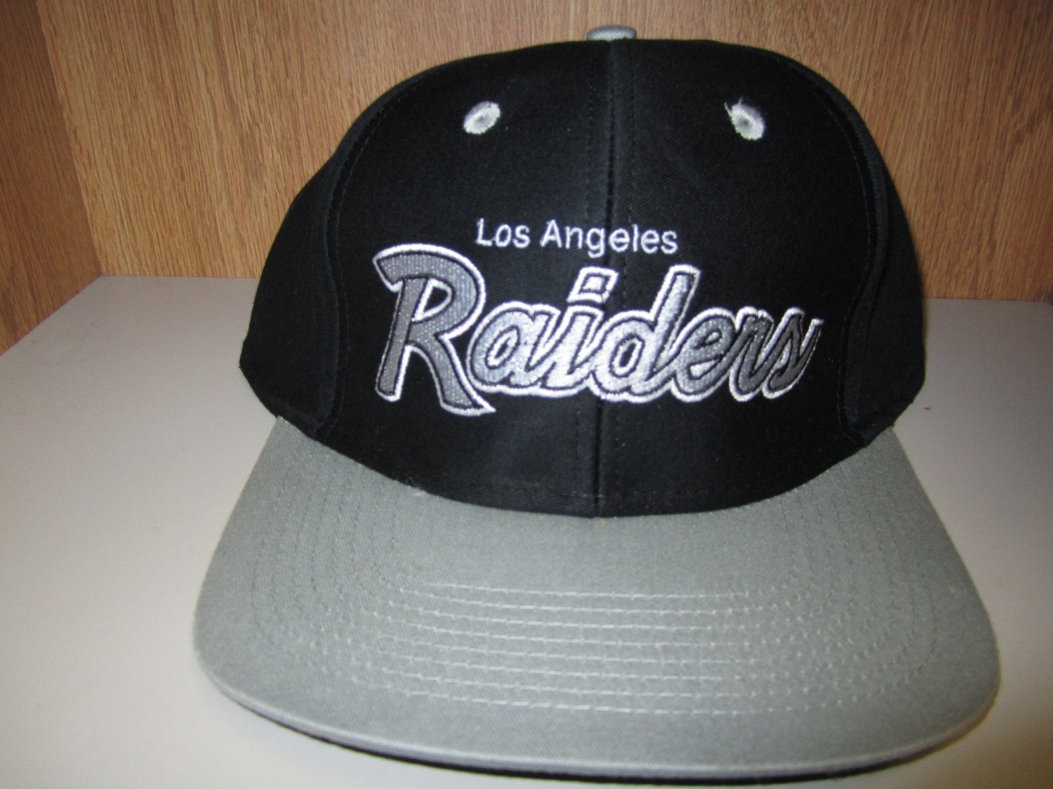 VINTAGE LA RAIDERS SNAPBACK