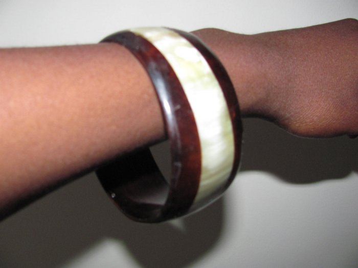 brown and white bracelet