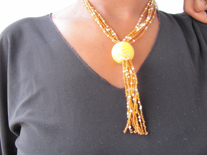 gold yellow multi- string short necklace