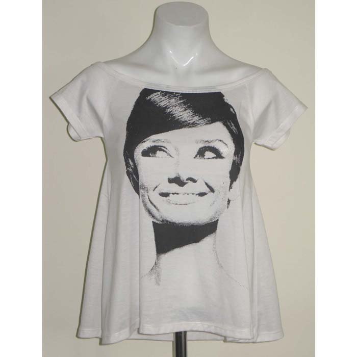 AUDREY HEPBURN... Cute Flare Top