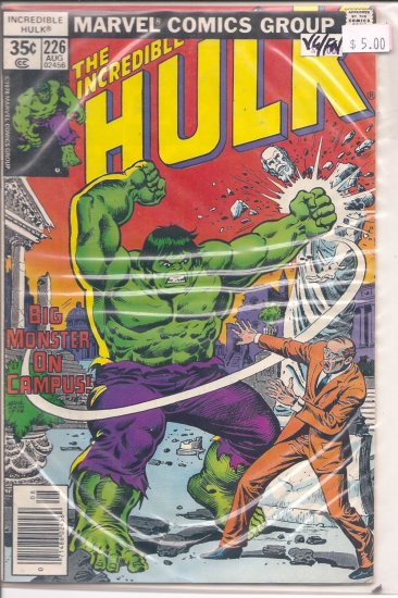 Incredible Hulk # 226, 5.0 VG/FN