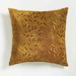 Luciene Pillow -36737