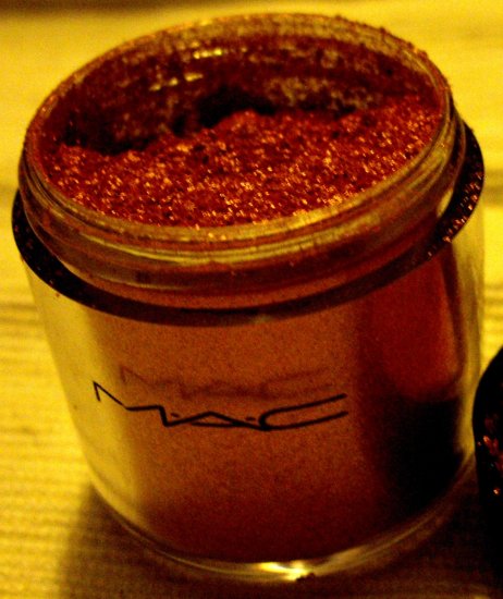 MAC Pigment Sample- Pink Bronze