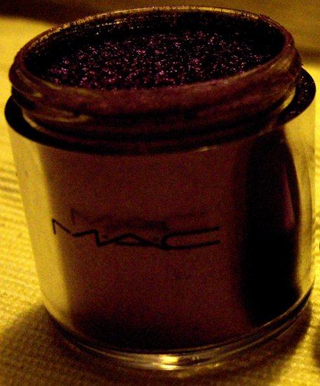 MAC Pigment Sample- Violet