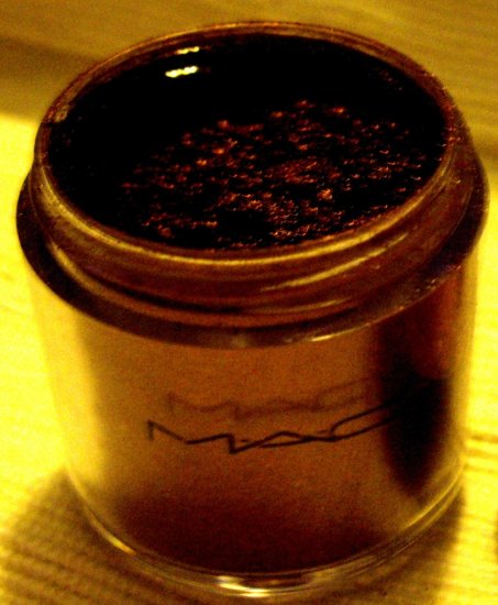 MAC Pigment Sample- Copperbeam