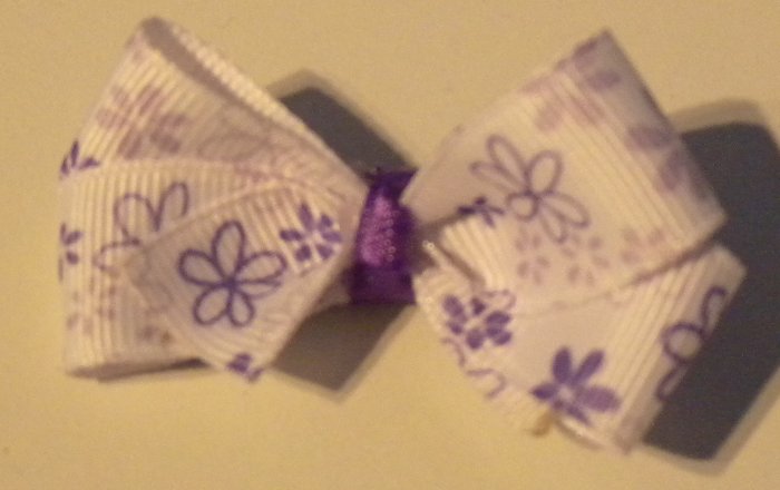White/Purple flower print bow