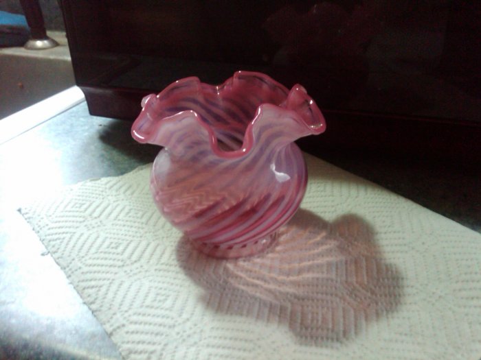 FENTON CRANBERRY OPALESCENT ROSE BOWL