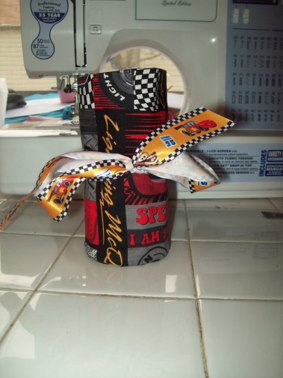 24 Count Crayon Roll