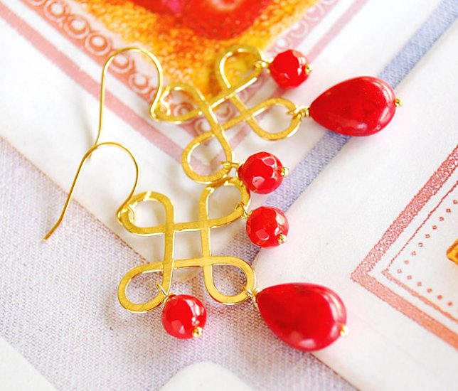 Sexy red coral earring