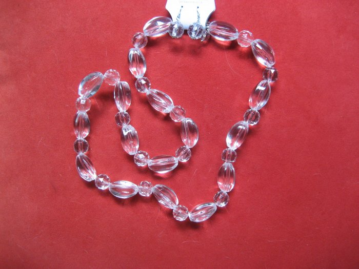 Clear Lucite Necklace Set