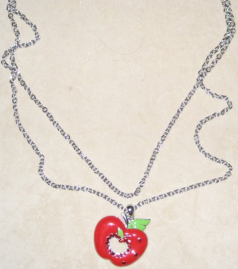 Big Apple Pendant & Necklace