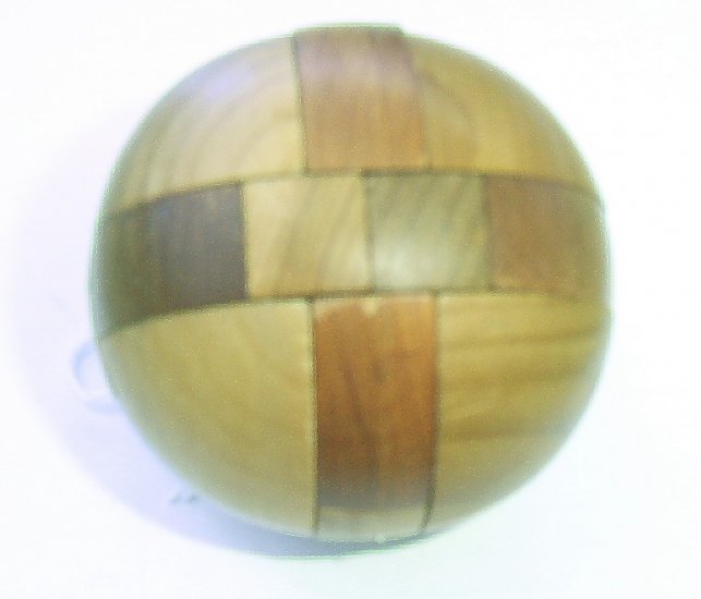 Wooden Ball Brain Teaser - Complete with instructions