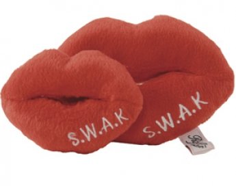 Kiss Kiss Lips