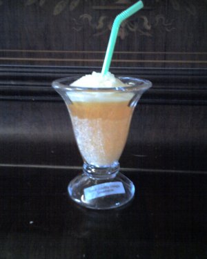 *Dreamsicle Float* Scented Candle