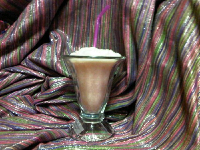 *Berry Delight Float* Scented Candle
