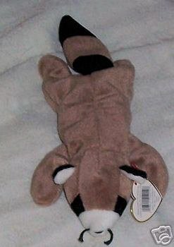 Ringo the Raccoon Ty Beanie Babies Collectible