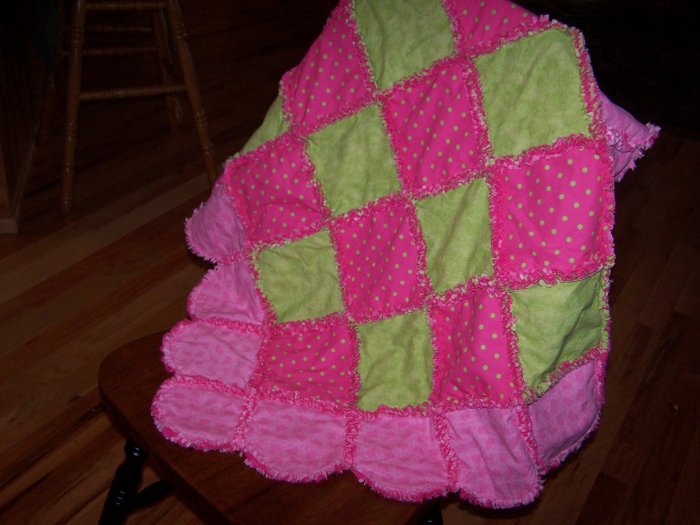 Scalloped Baby Girl Rag Quilt