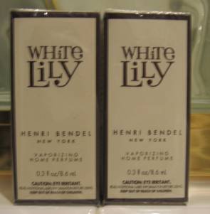 Bath & Body Works HENRI BENDEL WHITE LILY OIL X2