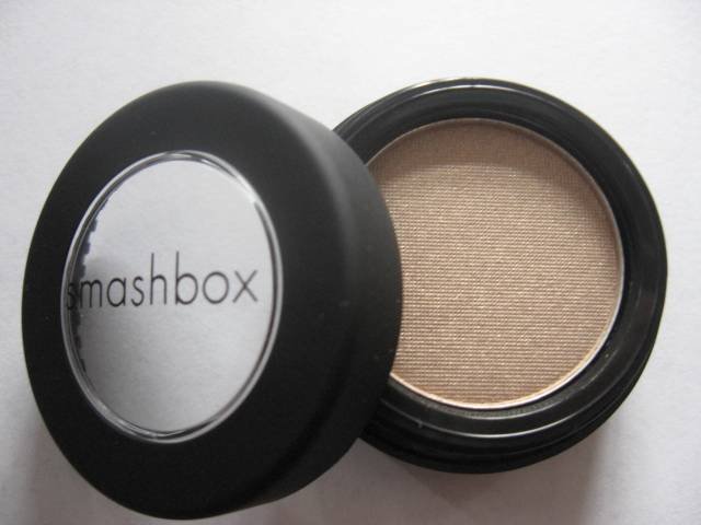 SMASHBOX EYE SHADOW STRIKE Shimmery Nude NEW