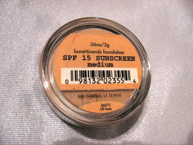 Bare Escentuals Minerals MEDIUM FOUNDATION W/SIFTER 2g
