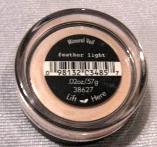 Bare Escentuals Minerals MINERAL VEIL FEATHER LIGHT .57