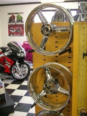 01-02 GSXR 1000 CHROME RIMS