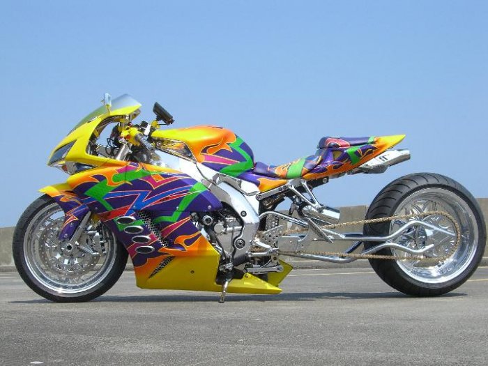 CUSTOM PAINT JOBS