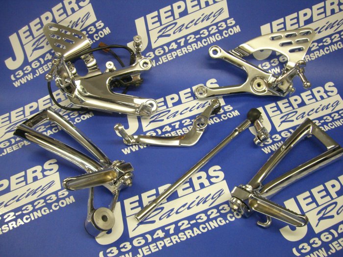 03-05 YAMAHA R6 REAR SETS