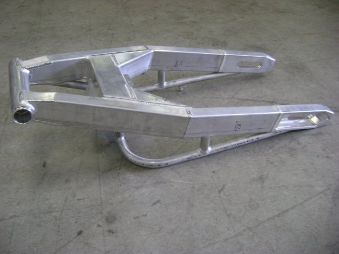 HAYABUSA 240 TIRE SWINGARM