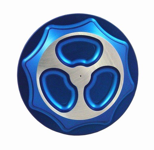 SUZUKI GAS CAP (4 BOLT BRACKET) ANODIZED BLUE FITS 99-07 HAYABUSA PART # A3666BU