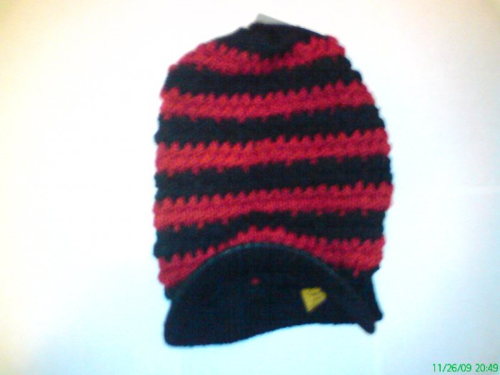Black / Red Ski Snowboard Knit Striped Visor Beanie Cap