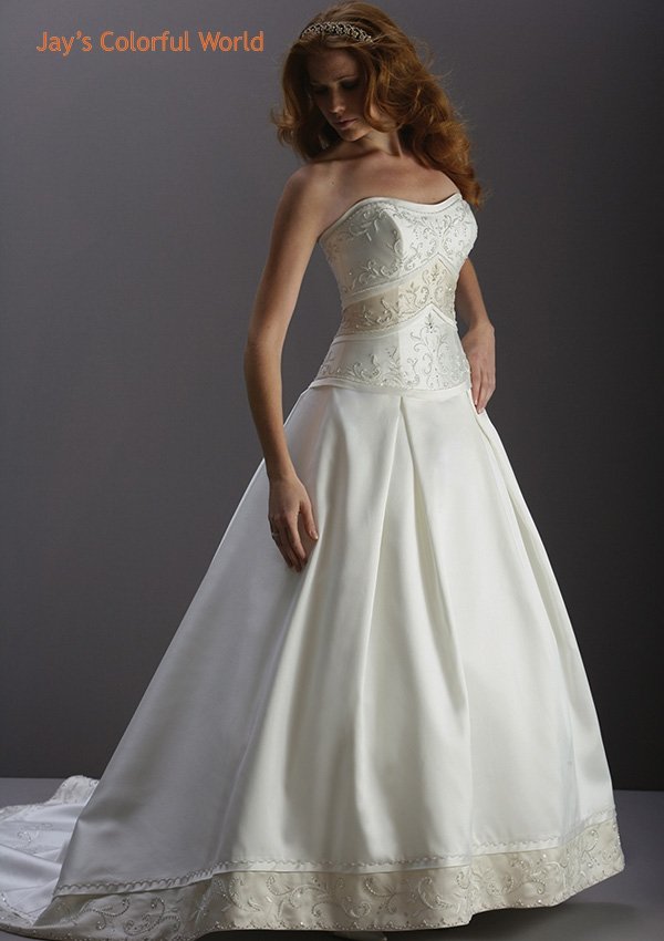 Scoop Neckline Strapless Embroidery Wedding Dress Bridal Gown