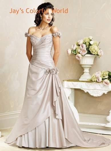 Sexy Deep V-neckline Backless Lace-up Wedding Dress Bridal Gown