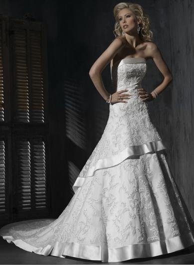 Custom made A-line Straight Neckline Appliqued Beaded Wedding Dress